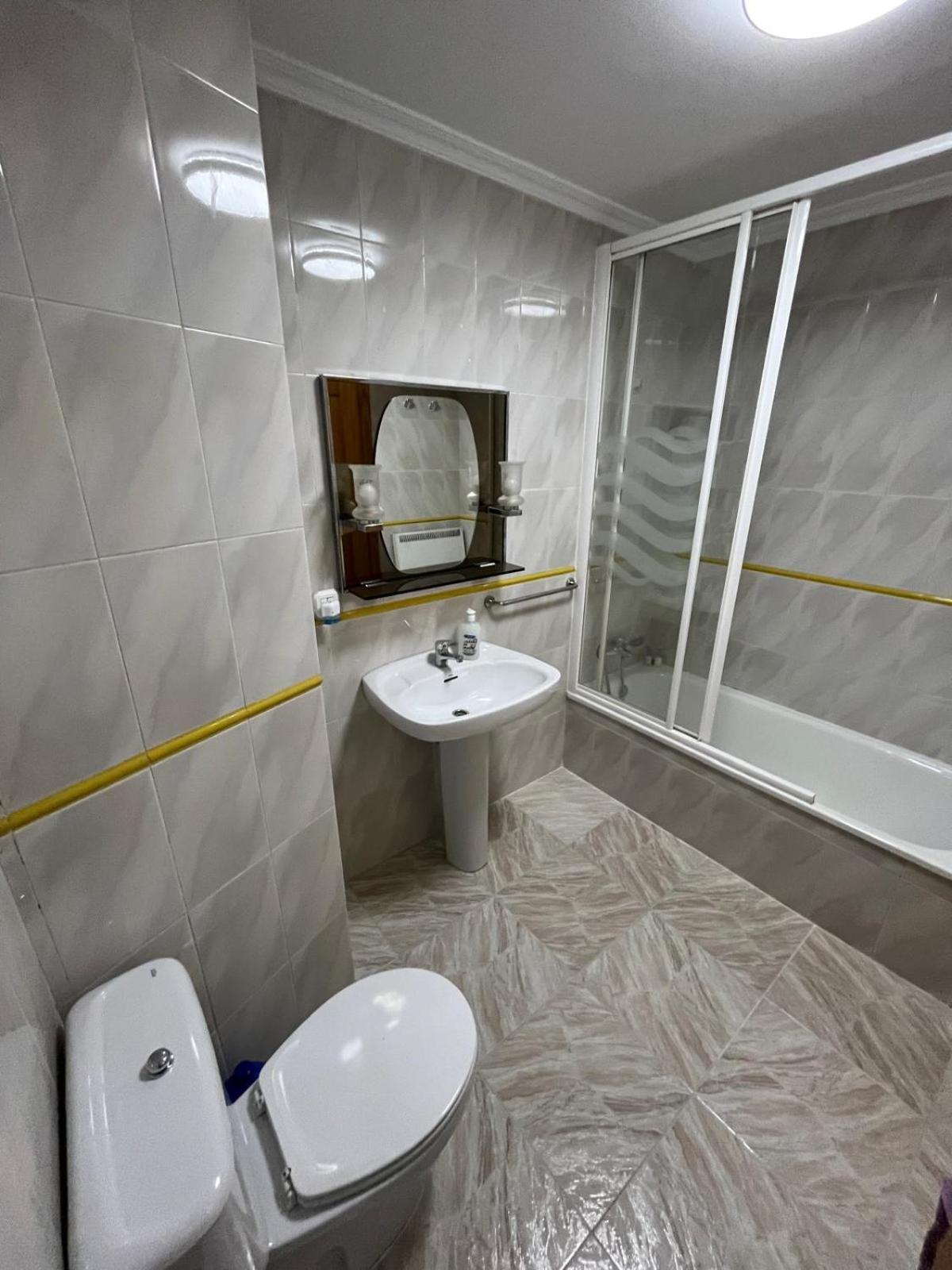 Titanic Apartment Cazorla