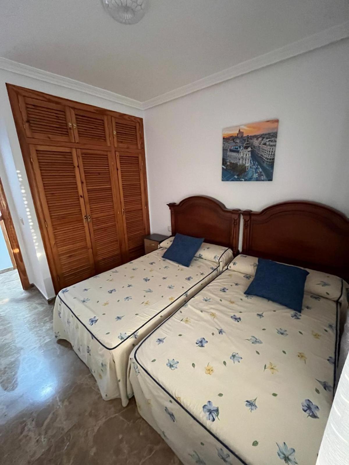 Titanic Apartment Cazorla